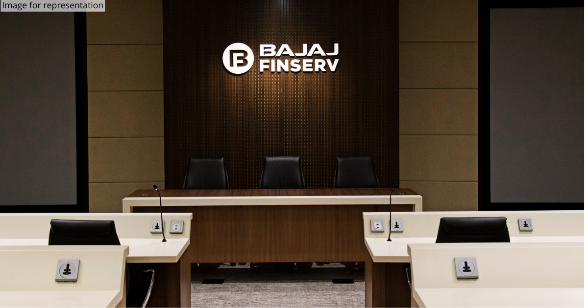Bajaj Finserv Offers its Existing Customers Pre-approved Personal Loans up to Rs. 10 Lakh